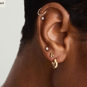 Mejuri Bold Huggie hoops